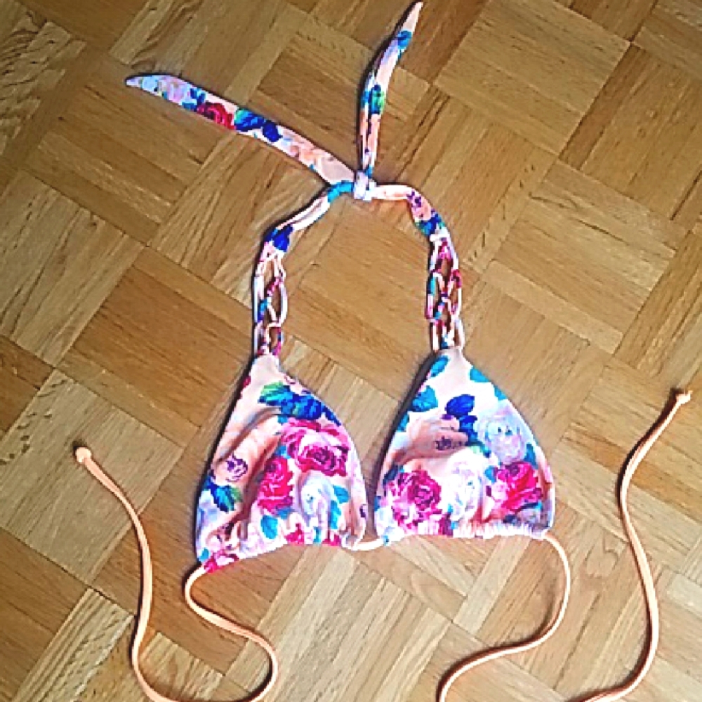 Body Glove Multicolor Floral Bikini Top